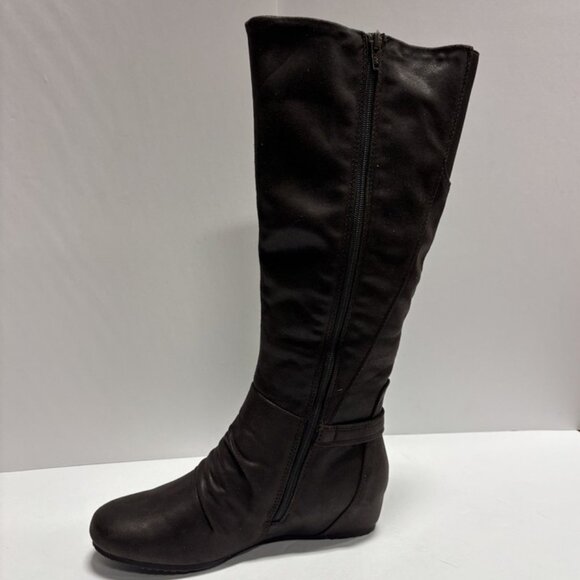 Baretraps Women’s Sammy Brown Wedge Boots, Size 8.5 M - Picture 2 of 6